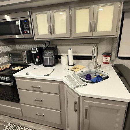 Private Cozy R/V , For Your Enjoyment Tamiami Exterior foto
